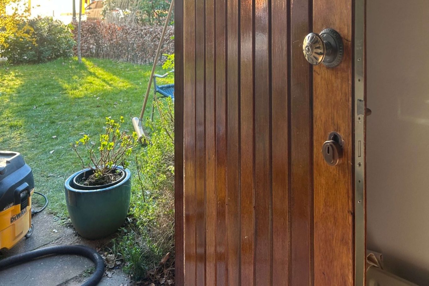 Inbraakveilige skg*** meerpuntssluiting en antikerntrekbeslag